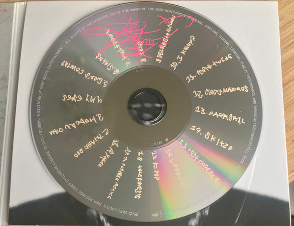 Travis Scott (2) : Utopia (CD, Album, Cov)