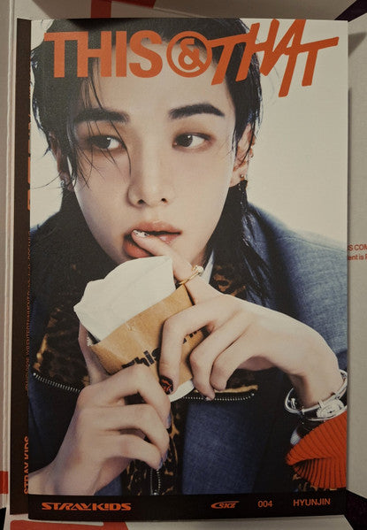 Stray Kids : This & That (CD, & v)