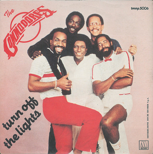Commodores : Turn Off The Lights (7", Single)